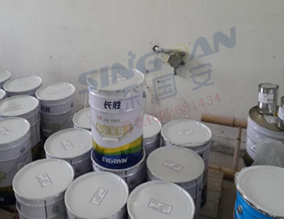 油漆行業氣體檢測儀安裝現場圖