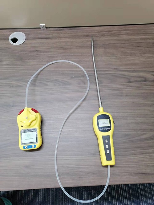 智能便攜復(fù)合式溫室氣體監(jiān)測(cè)儀