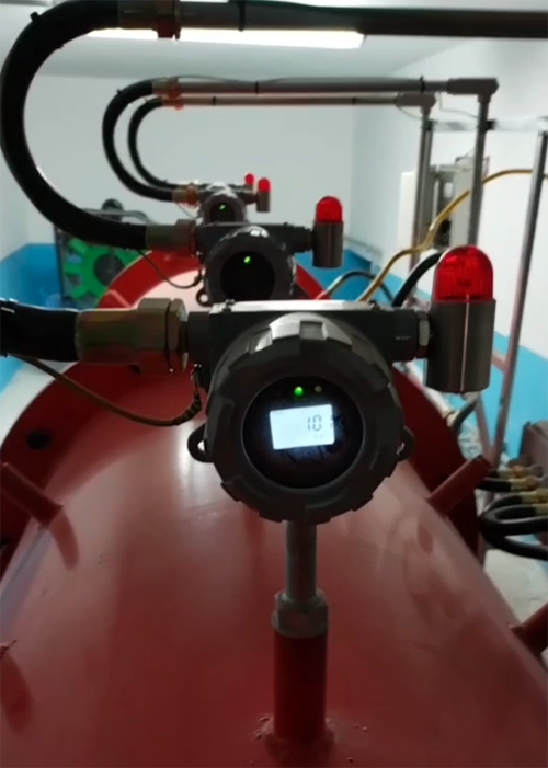 長(zhǎng)桿法蘭式阿尼林檢測(cè)儀