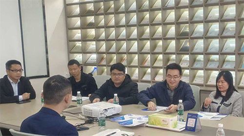 深國安領導座談交流